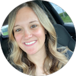 Profile photo of Kayla Schmitt