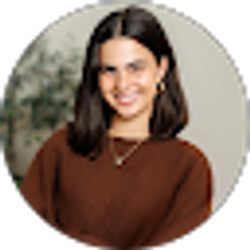 Profile photo of Eliana Novak