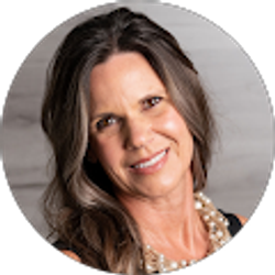 Profile photo of Kimberly McLaughlin