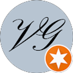 Profile photo of Veronica Garay