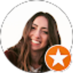 Profile photo of Carlie Reynolds