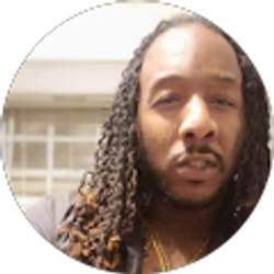 Profile photo of xavier Robinson