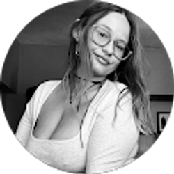 Profile photo of Lindsay Emert