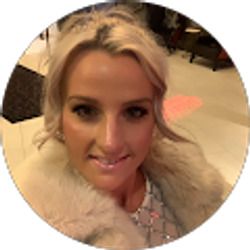 Profile photo of Samantha Reed