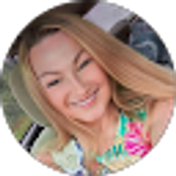 Profile photo of Kat Dee