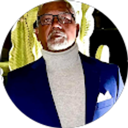 Profile photo of Steph Thomas