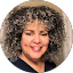 Profile photo of Michelle Watt