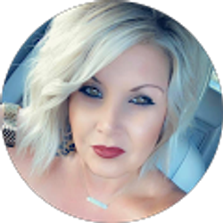 Profile photo of Alysia Broussard