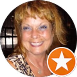 Profile photo of Renee Claypool