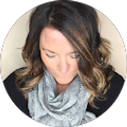 Profile photo of Jen Hale