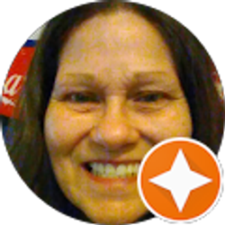 Profile photo of Jackie Roth