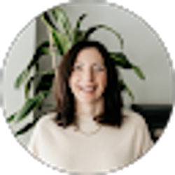 Profile photo of Emily Bertsche Murto