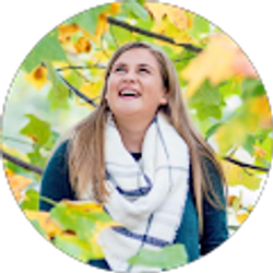 Profile photo of Jennifer Hutheram