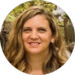 Profile photo of Carrie Piercy