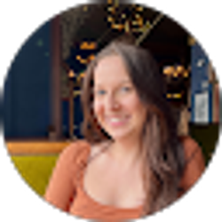Profile photo of Jenna Eisterhold