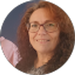 Profile photo of Rebecca McHugh