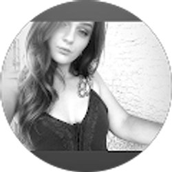 Profile photo of Amber Henderson