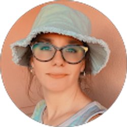Profile photo of Lynette Cavalier