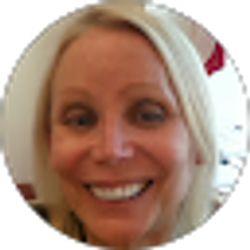 Profile photo of Andrea Lepitzki