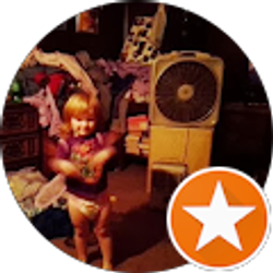 Profile photo of Rachel Lawson