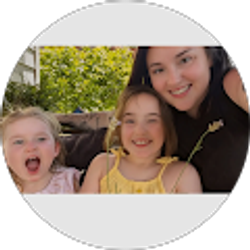 Profile photo of Jessica Gallenstein