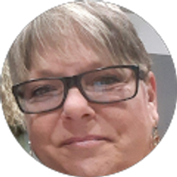 Profile photo of Sandra Davis