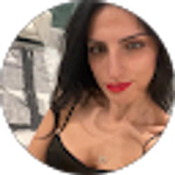 Profile photo of Sophie Milian