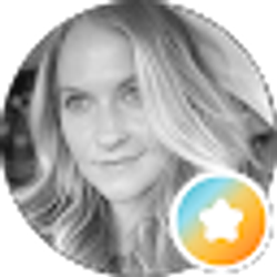 Profile photo of Ashley W
