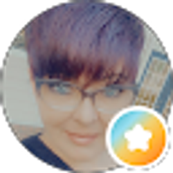Profile photo of Carrie Harrell