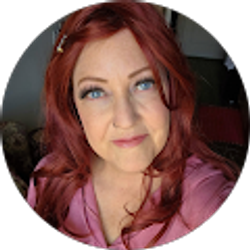 Profile photo of Lori Groshong