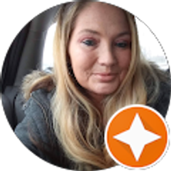 Profile photo of Stephanie Huft