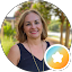 Profile photo of Jennifer Luker