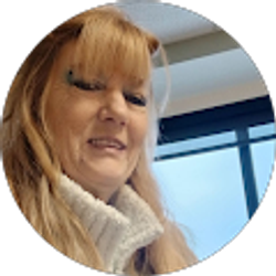 Profile photo of Lori