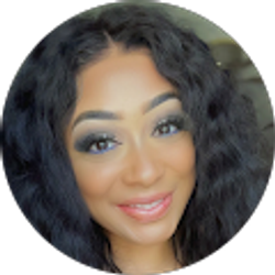 Profile photo of Sharlotte Elliott