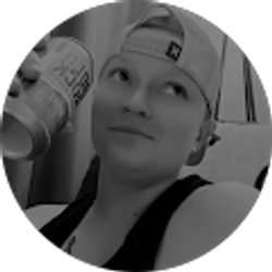 Profile photo of Lindsay Kestner