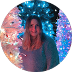 Profile photo of Julia Watson