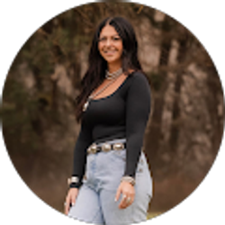 Profile photo of Janna Davis