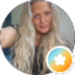 Profile photo of Stephanie Adams