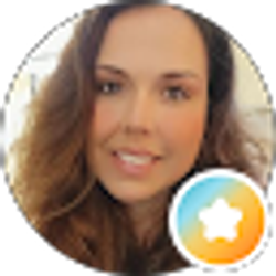 Profile photo of Lauren Connors