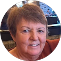 Profile photo of Carolyn Kay