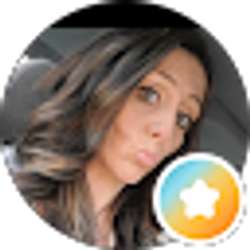 Profile photo of Jeannie Mccomb