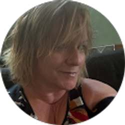 Profile photo of Nicolle Kaniewski