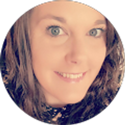 Profile photo of Robbyn McGary