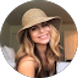 Profile photo of Michelle Ruiz