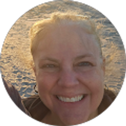 Profile photo of Lori Nichols