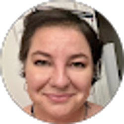 Profile photo of Sarah Reeves