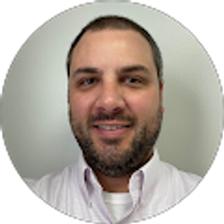 Profile photo of Brandon Ayers