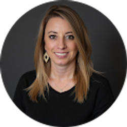 Profile photo of Stephanie Thomas