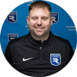 Profile photo of Perry Richards