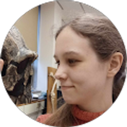 Profile photo of Alayna Guzzi